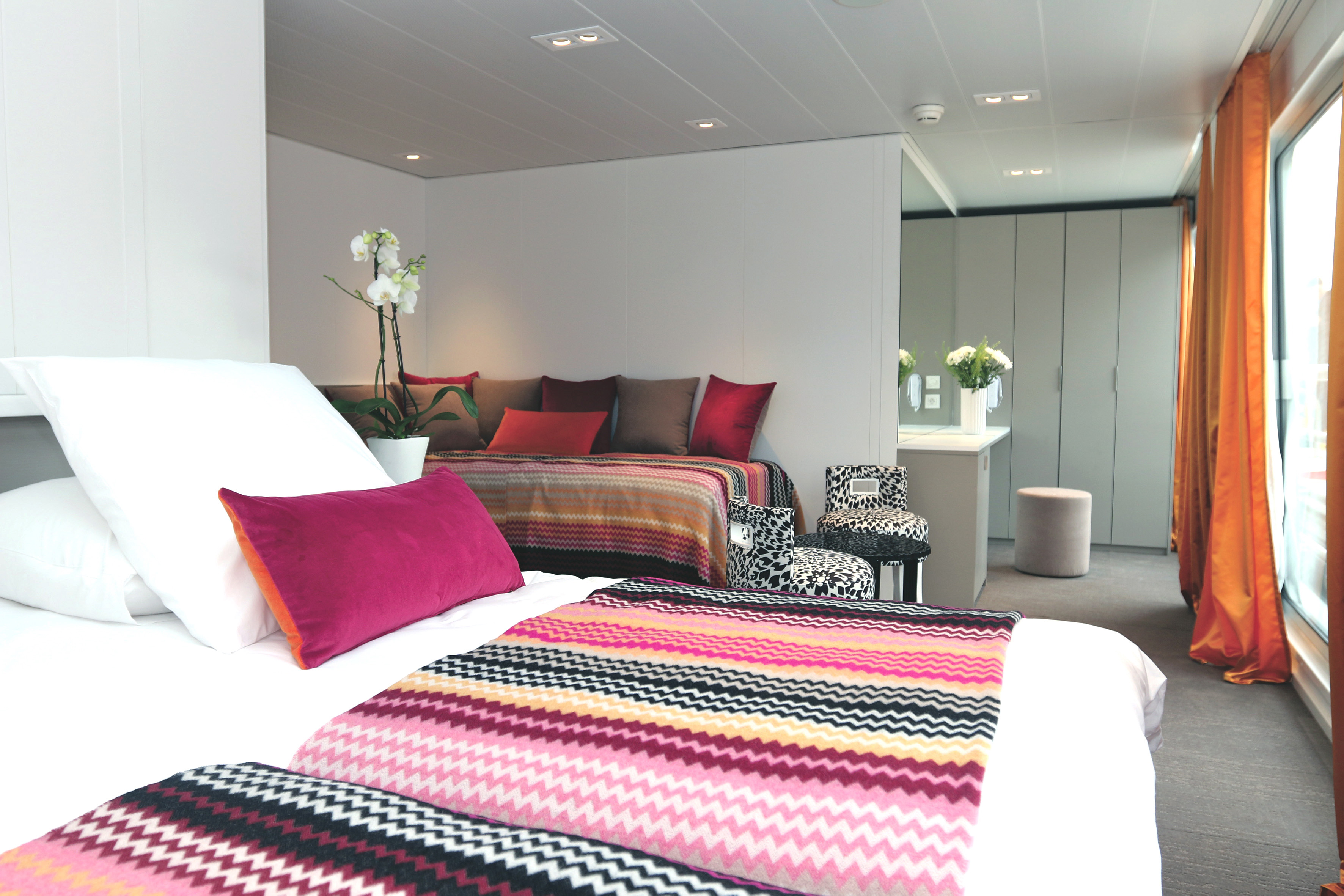 CroisiEurope MS Camargue Suite 2.jpg